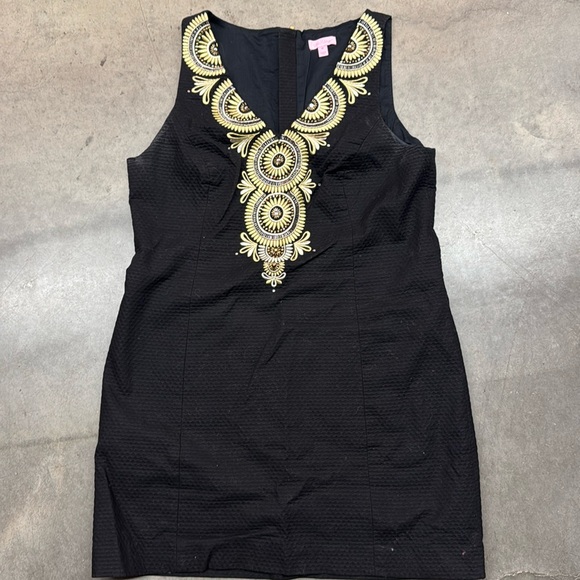 Lilly Pulitzer shift dress - Picture 1 of 5